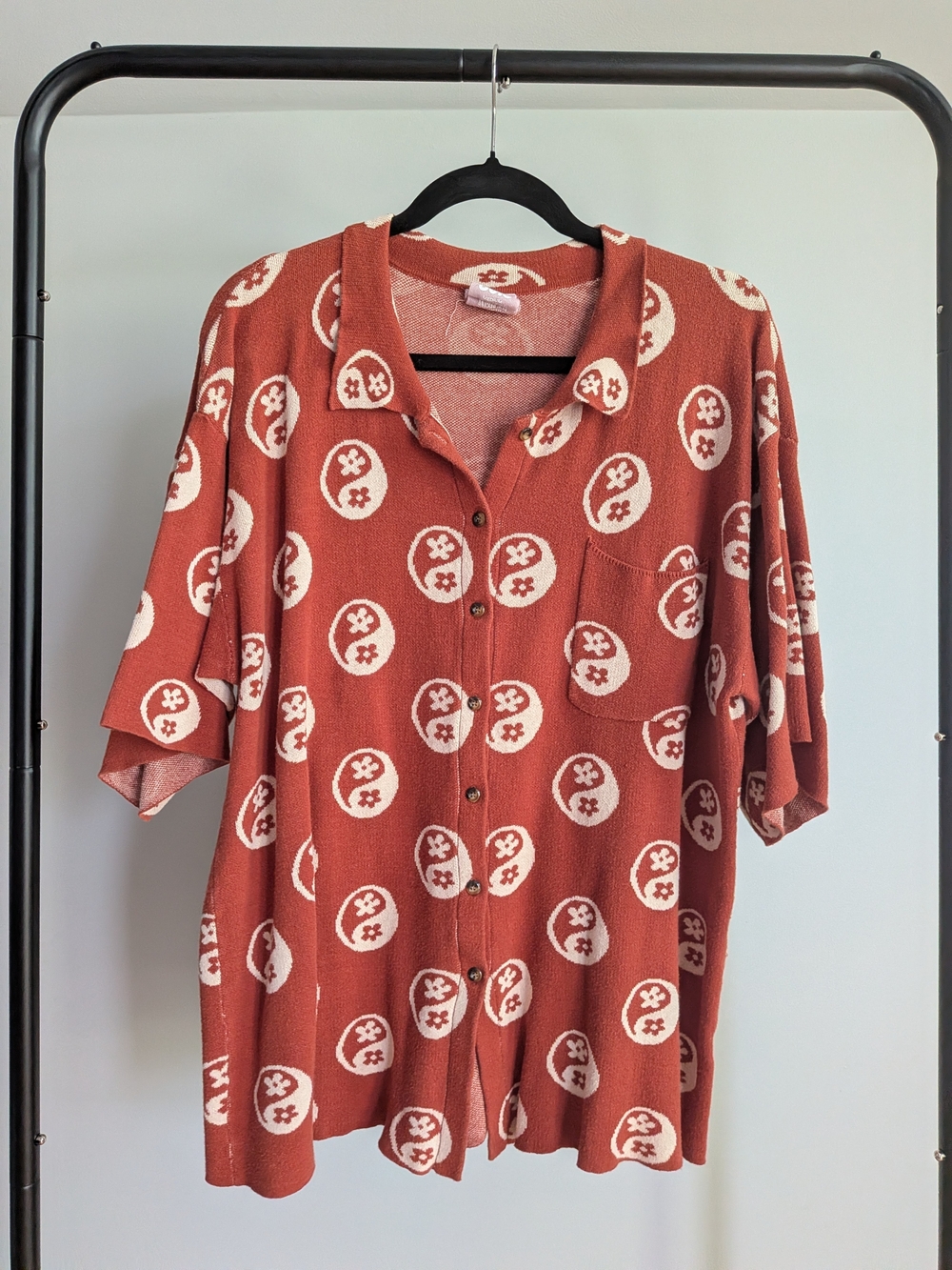 Ciao Ciao Rust Short-Sleeve Button-Down Shirt with Cream Motif
